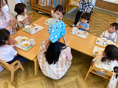 昼食
